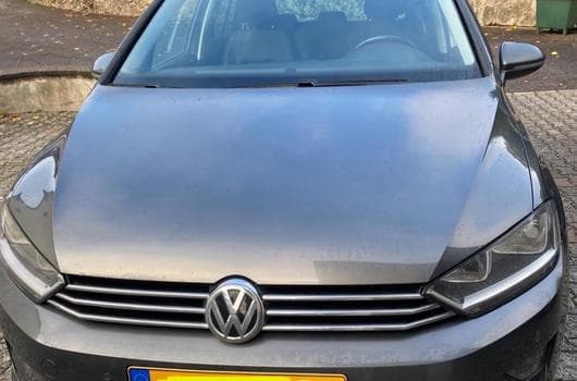 VW Golf Golf Sportsvan (2017) - Photo 2