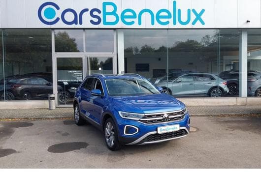 VW T-Roc 1.5 TSI 150CV DSG STYLE (2022) - Photo 11