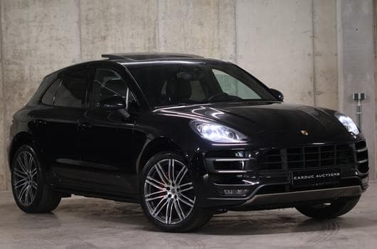 Porsche Macan Turbo (2014) - Photo 9
