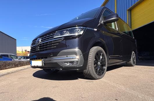 VW T6.1 Multivan Highline 4 motion (2024) - Photo 8