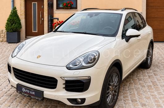Porsche Cayenne Diesel (2016) - Photo 2