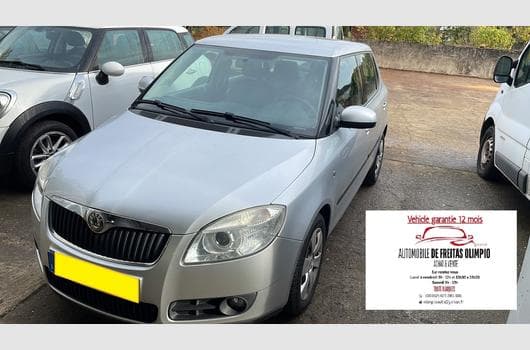 Skoda Fabia 1.2 AMBIENTE CARPLAY (2008) - Photo 3