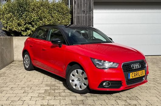 Audi A1 1.6 TDI Sportback (2013) - Photo 2