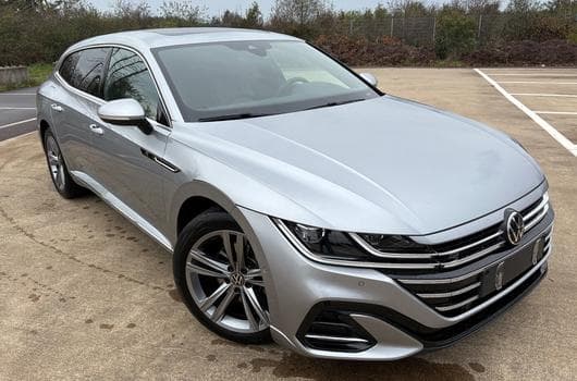VW Arteon Shooting Brake R-Line (2022) - Photo 3