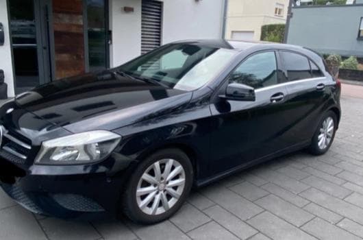 Mercedes A 180 STYLE (2014) - Photo 3
