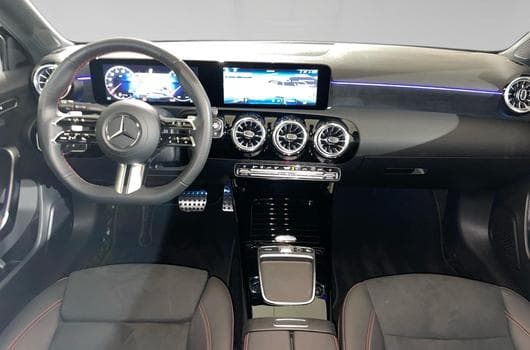 Mercedes A 200 1.3 hatchback AMG EDITION (2025) - Foto 2