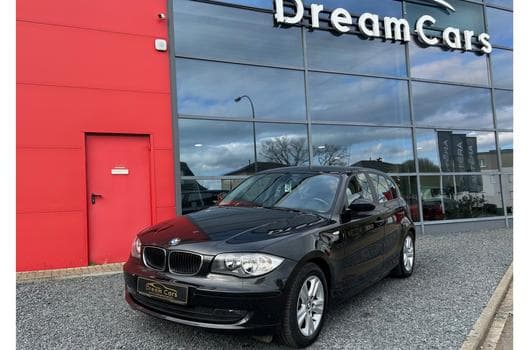 BMW 118 118I 143CV 1ERE MAIN (2008) - Photo 11