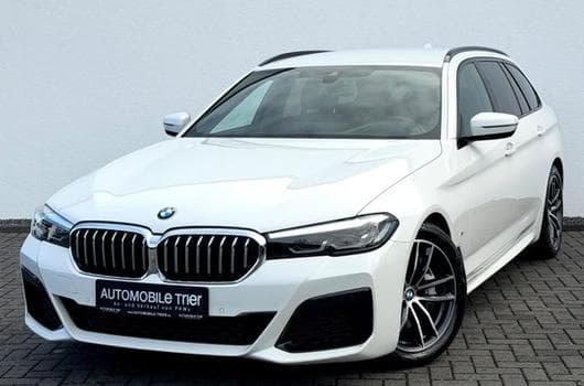 BMW 530 530d xDrive Touring M Sport Paket (2023) - Foto 11