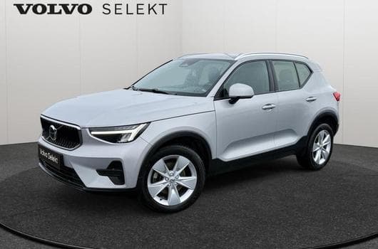 Volvo XC40 B3 Core / Essence (2023) - Foto 11