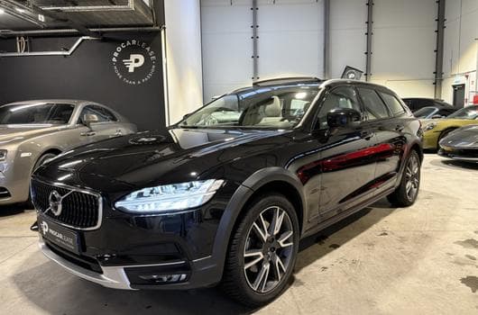 Volvo V90 Pro AWD/PANO/19/360/HUP.D/VOLL (2020) - Photo 12
