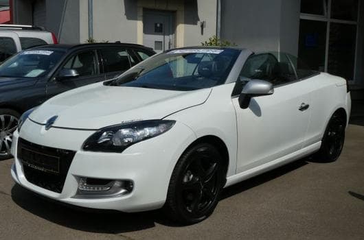 Renault Megane TCE GT-Line Sport Cabrio (2013) - Photo 11