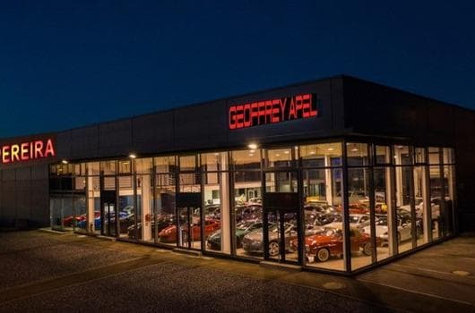 VW Beetle 2.0 TDI 150 CABRIOLET DESIGN, NAVI, PDC, ALU 18'', LED, KM 2 (2018) - Photo 1