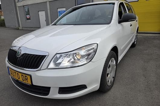 Skoda Octavia Combi 1.6 Tdi 105 CV Garantie 12 Mois (2011) - Photo 12