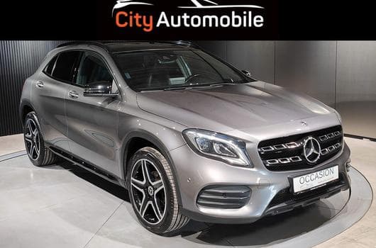 Mercedes GLA 200 200 PACK AMG GPS TOIT OUVRANT PANO SIEGES CHAUFFANTS (2018) - Photo 3