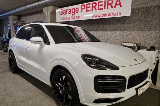 Porsche Cayenne 4.0 TURBO PSCB SPORT DESIGN CARBON APPROVED Hinterradlenkung (2019) - Photo 8