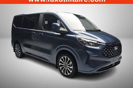 Ford Tourneo 2.0 TDCI ECOBLUE 170 L1 Titanium X (2026) - Photo 6