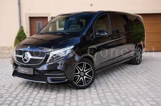 Mercedes V 300 d 4MATIC XL AVANTGARDE AMG Line 9G-TRONIC (2022) - Photo 11