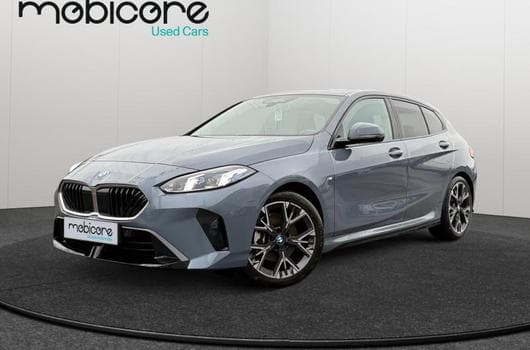 BMW 120 I Pack M / Panoramique / Essence (2025) - Photo 8