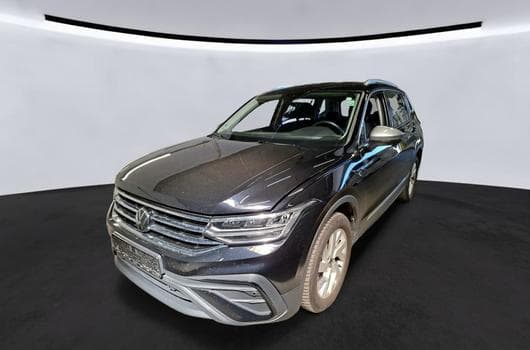 VW Tiguan Life 1.5 TSI 150 CV DSG7 *7 PLACES *ATTELAGE* *HAYON* (2025) - Photo 4