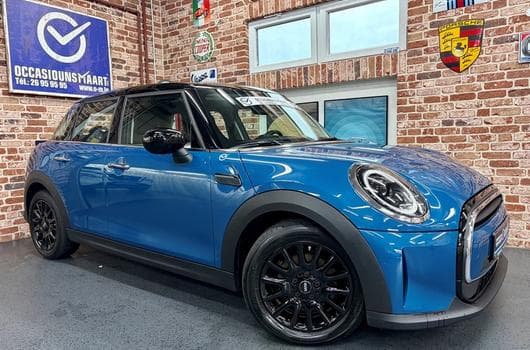 Mini Cooper Cooper 1.5 136cv Auto CLASSIC TRIM (2023) - Photo 6