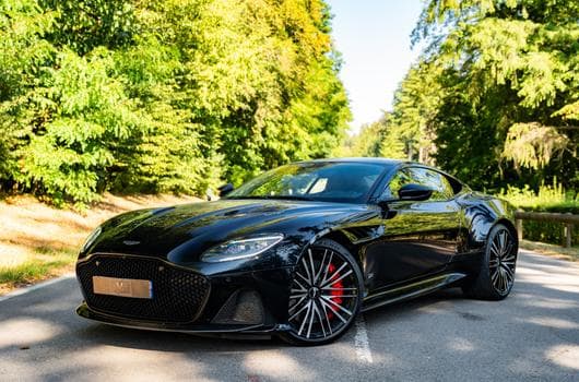 Aston-Martin DBS 5.2 V12 725 SUPERLEGGERA (2019) - Foto 5