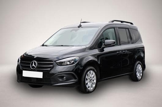 Mercedes 180 (2024) - Foto 10