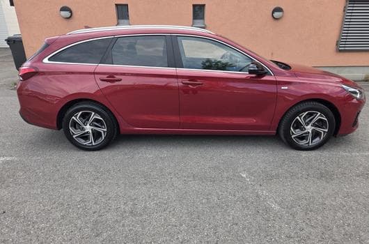 Hyundai i30 SW 1.6 CRDI 136 CV BVA Garantie 12 Mois (2021) - Foto 5