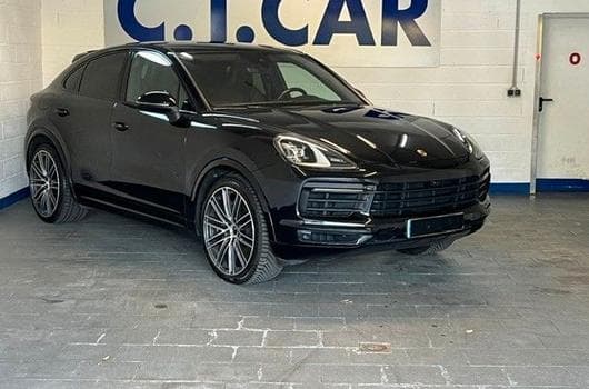 Porsche Cayenne Coupe S /VOLL /panorama /AHK (2020) - Photo 12