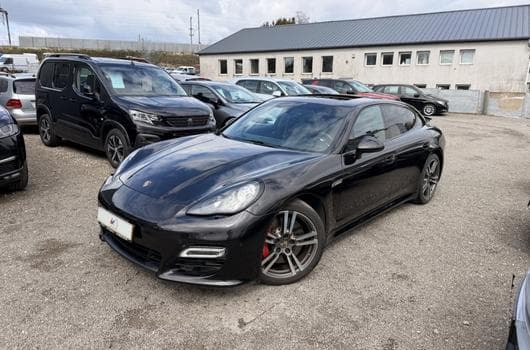 Porsche Panamera GTS (2012) - Photo 6