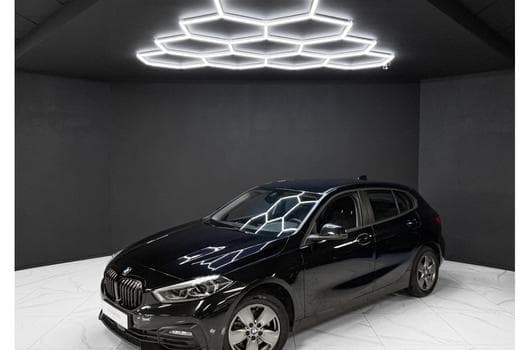 BMW 116 D / Business / CarPlay / 1. Hand (2021) - Photo 11