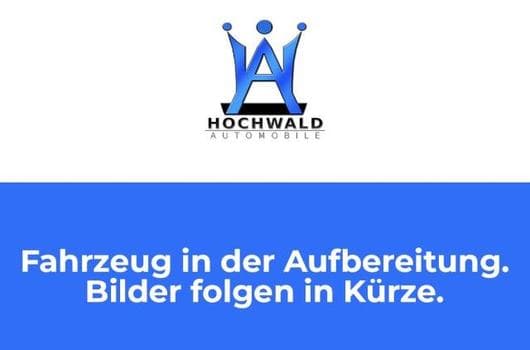 VW Passat Passat Var 2.0 TDI DSG Highl 4Mo NAVI RFK AHK (2015) - Photo 4