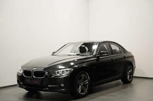 BMW 318 d Sport Line 3.H *Leder *Bi-Xenon *Shadow-L (2014) - Foto 3