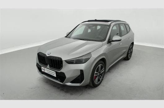 BMW X1 1.5iA sDrive18 Pack M PRO NAVI / FULL LED / PANO / JA 19" (2025) - Photo 5