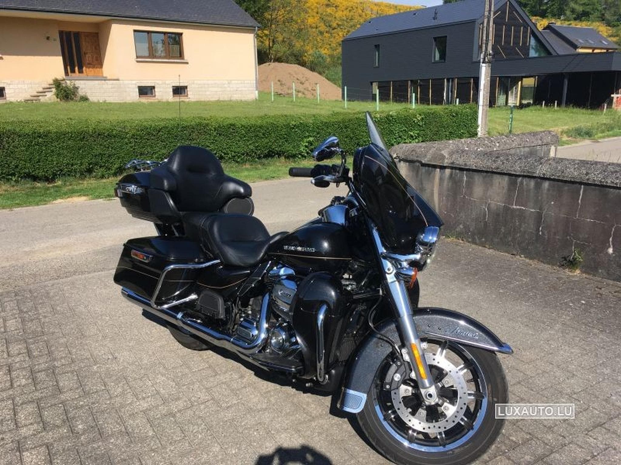 Harley-Davidson Electra Glide Ultra Limited 1745 (2017) - Photo 2