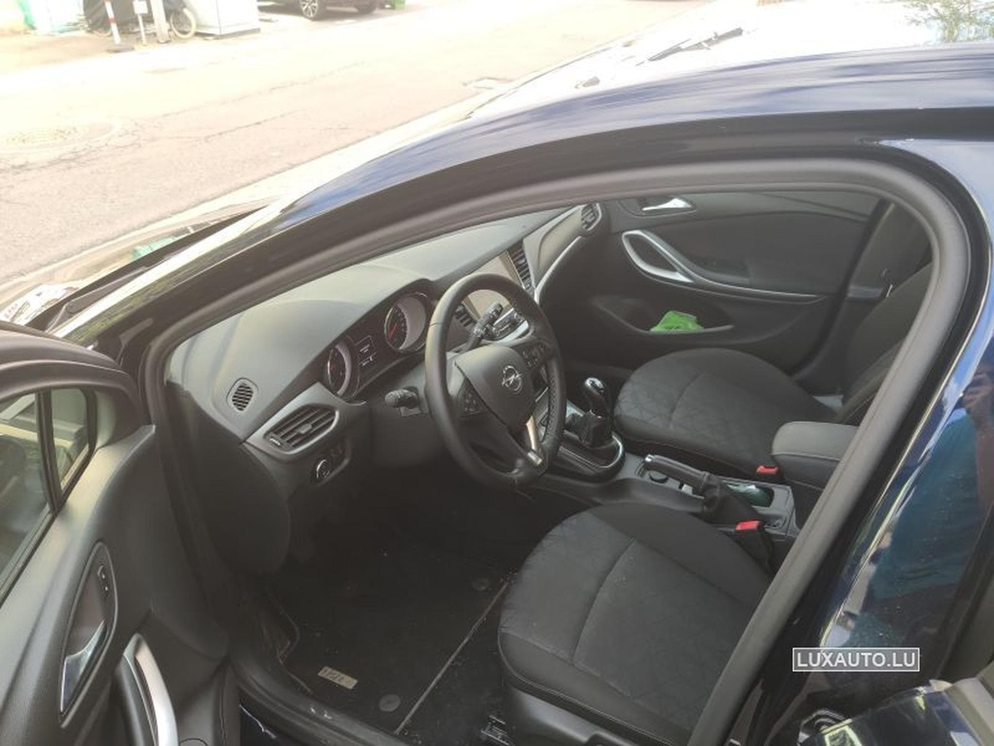 Opel Astra 1.4 Turbo 120 Years Edition (2019) - Foto 6