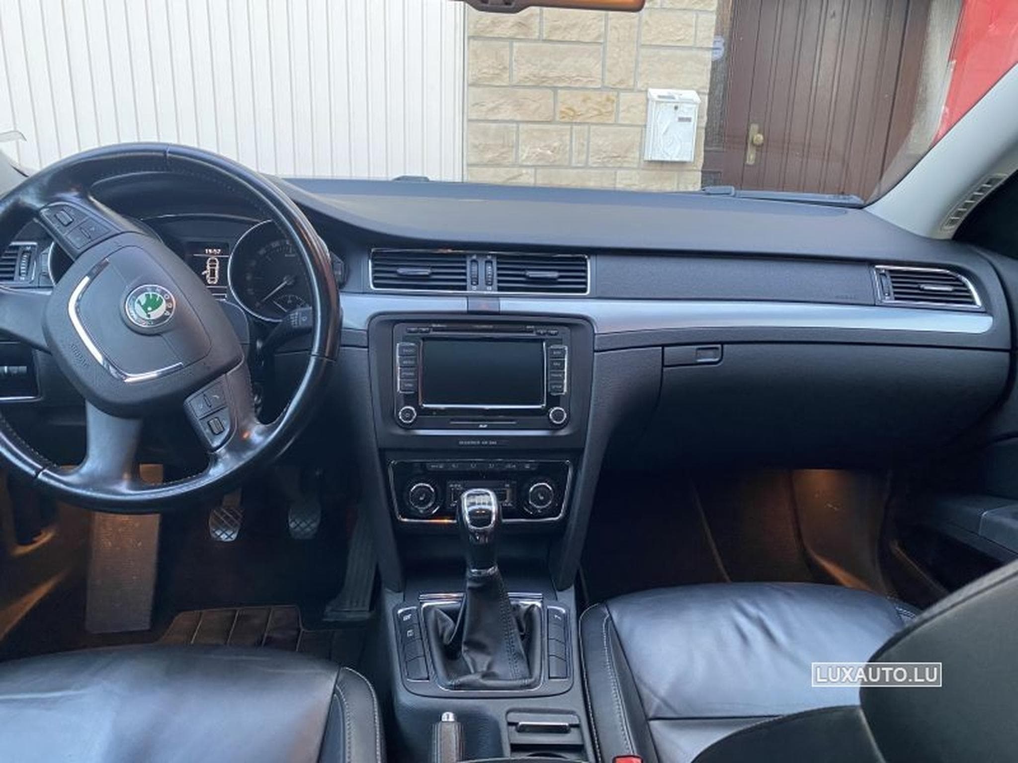 Skoda Superb 1.8 TSi (2009) - Photo 2