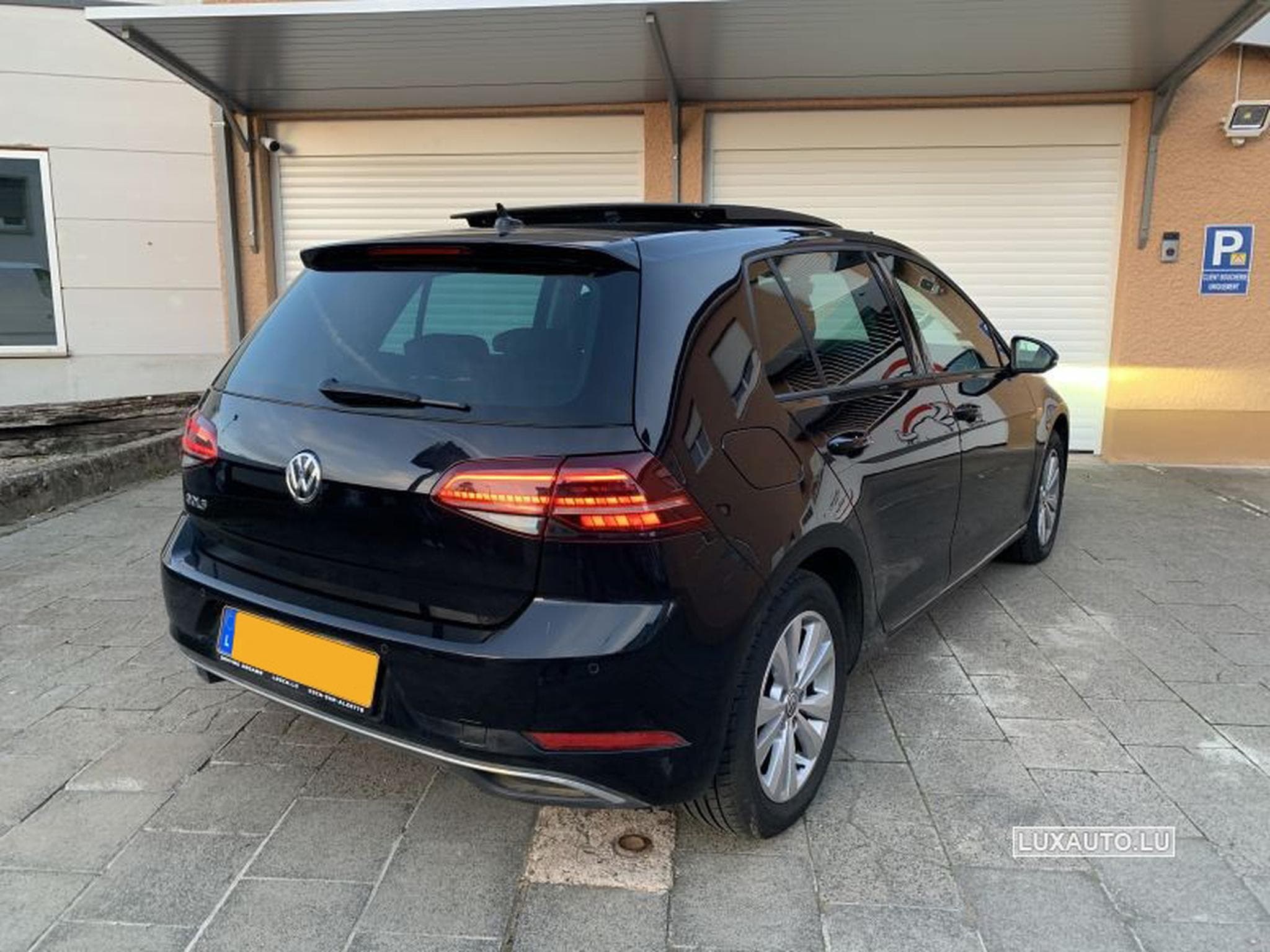 VW Golf 1.6 Tdi 115 DSG (2019) - Photo 3