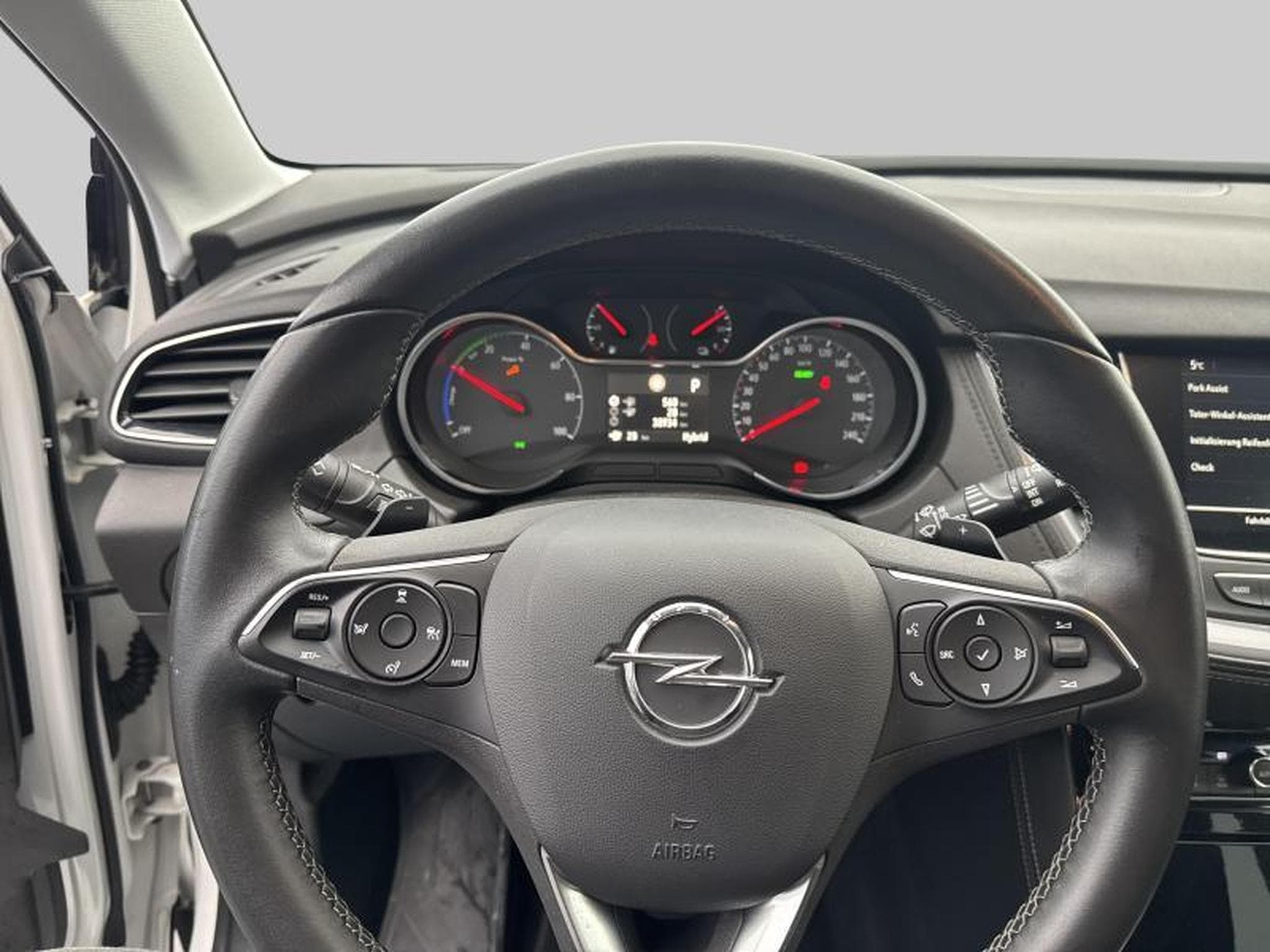 Opel Grandland X Innovation (2020) - Photo 14