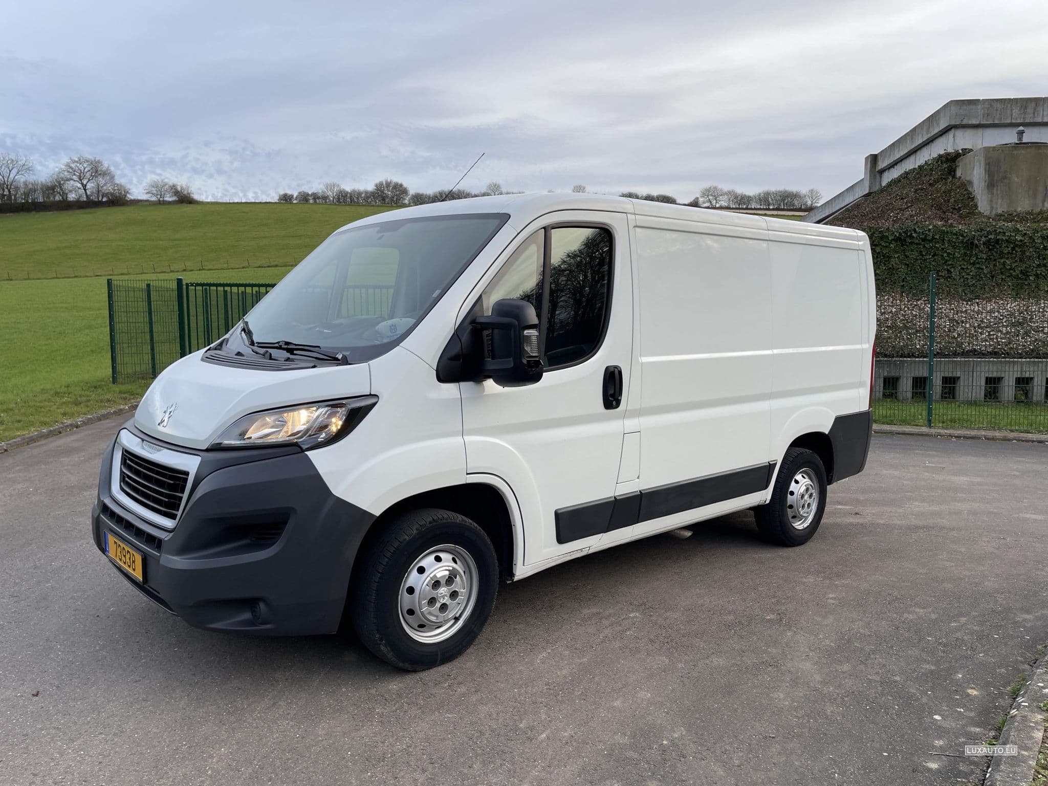 Peugeot Boxer Fourgon 2.2 Hdi L1H1 (2015) - Photo 2