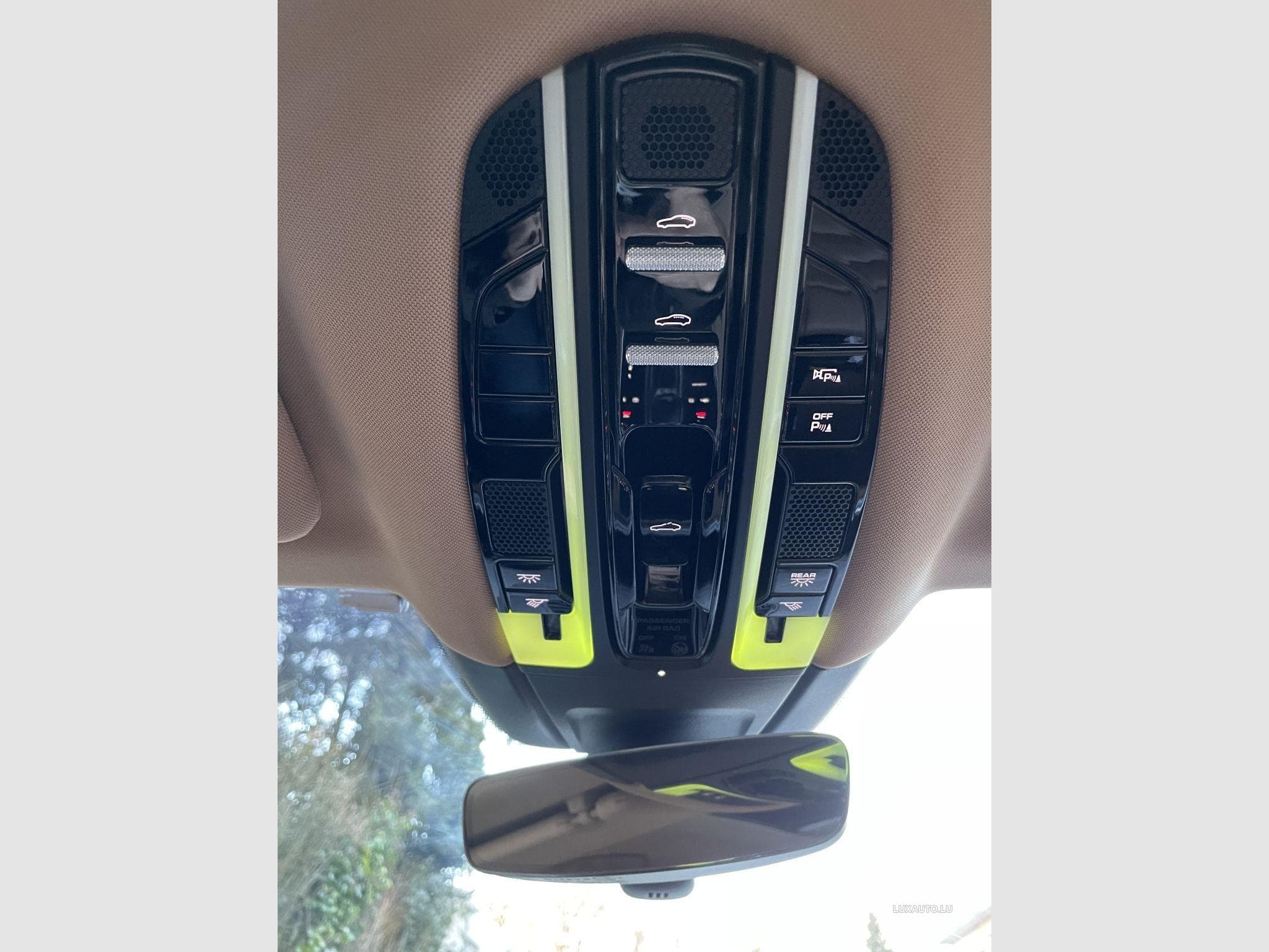 Porsche Panamera 2.9 E-Hybrid 4 PDK (2018) - Photo 6