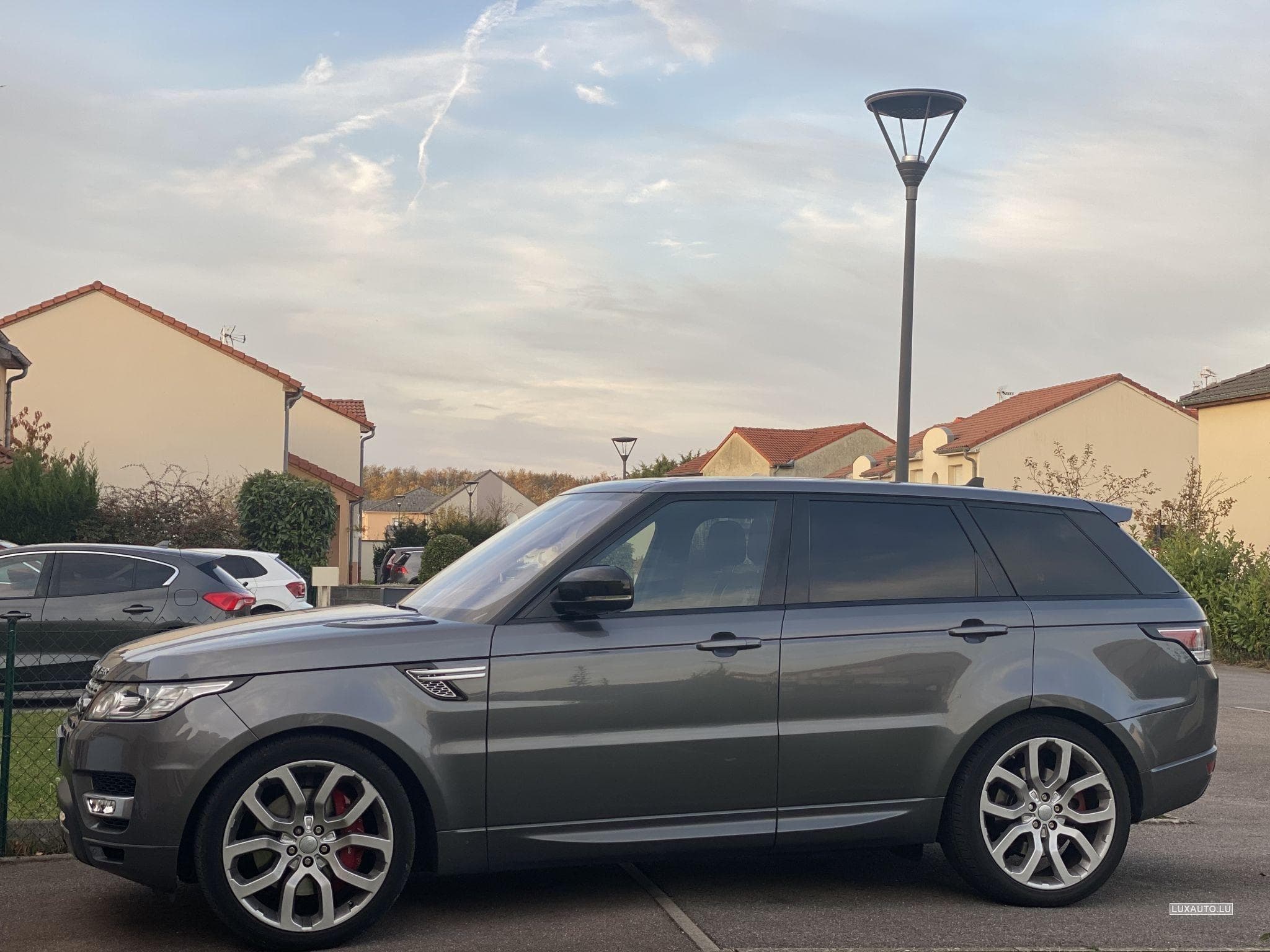 Land-Rover Range Rover Sport 4.4 SDV8 HSE Auto. (2015) - Foto 1