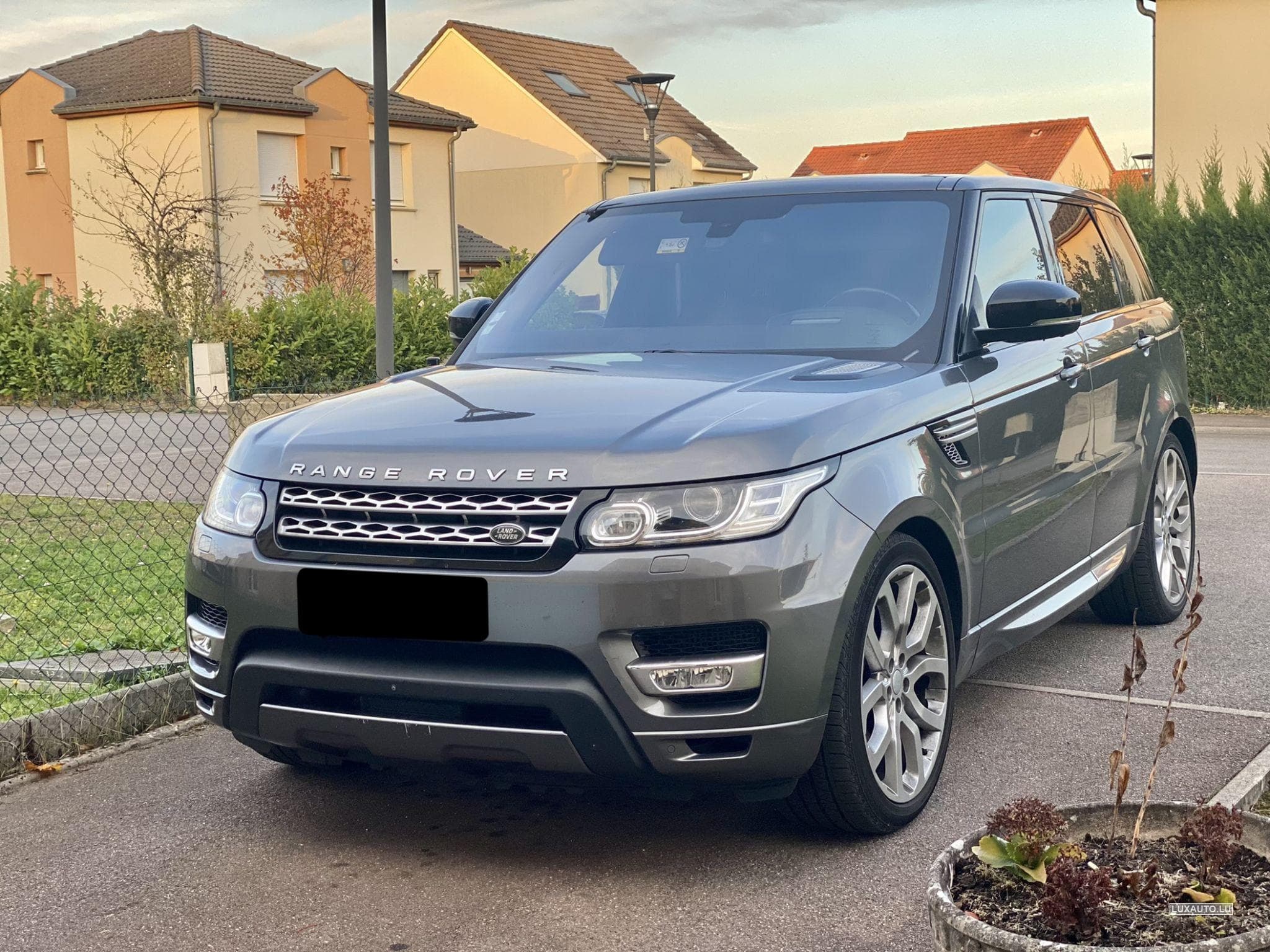 Land-Rover Range Rover Sport 4.4 SDV8 HSE Auto. (2015) - Foto 3