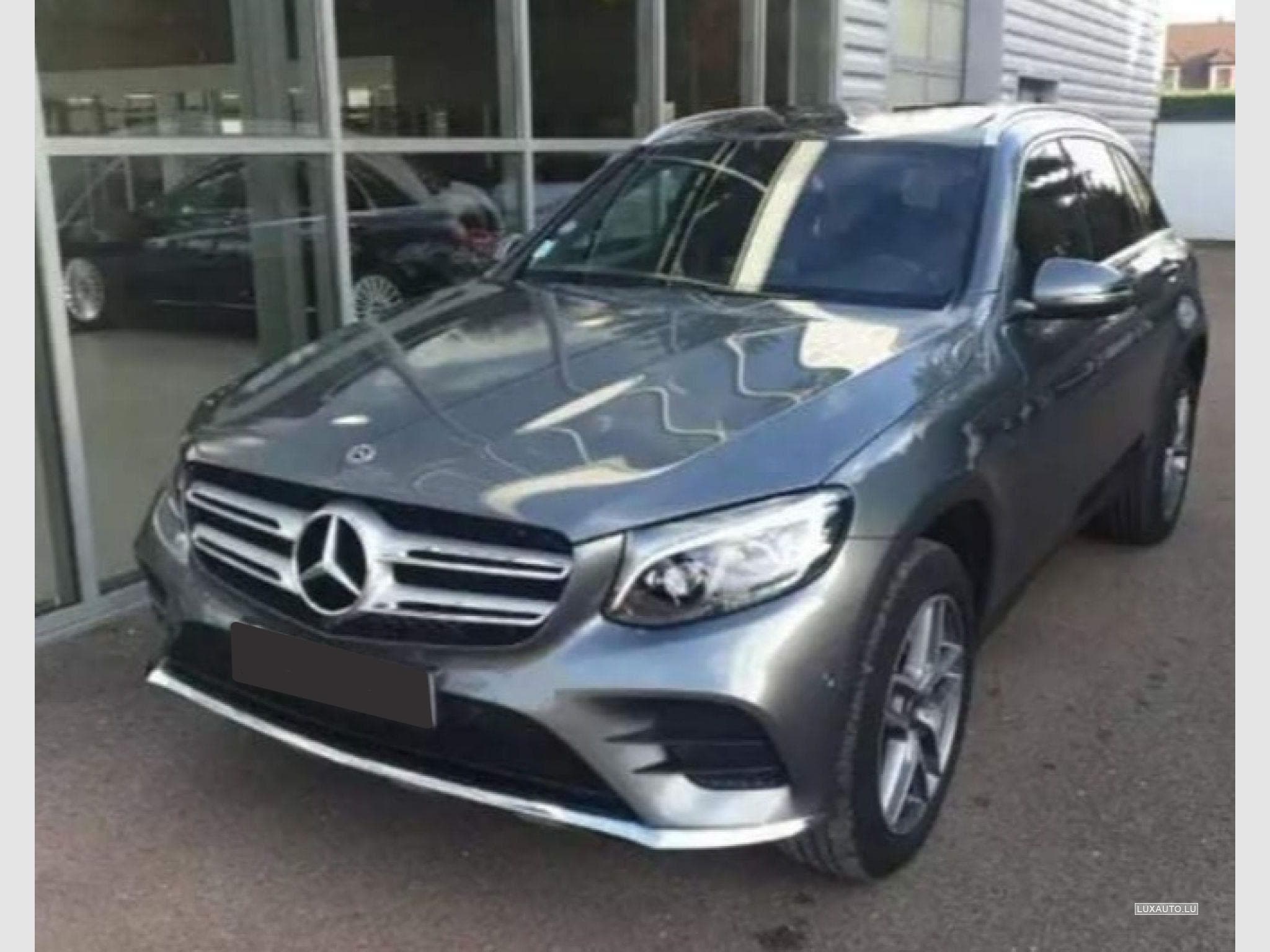Mercedes GLC 350 350e AMG Line 4Matic 9G-Tronic Plus (2018) - Photo 3