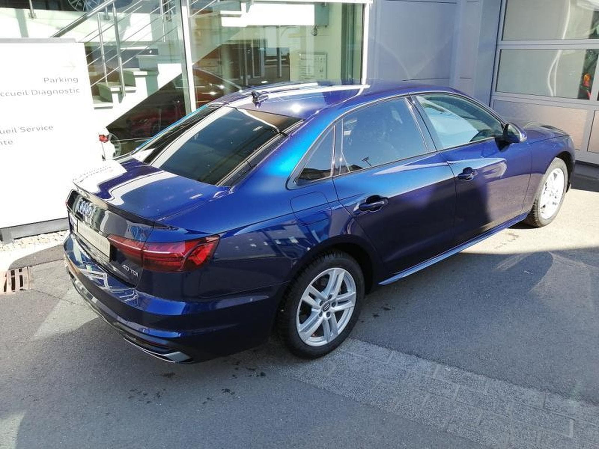 Audi A4 Limousine Advanced 40 TDI s-tr (2020) - Photo 4