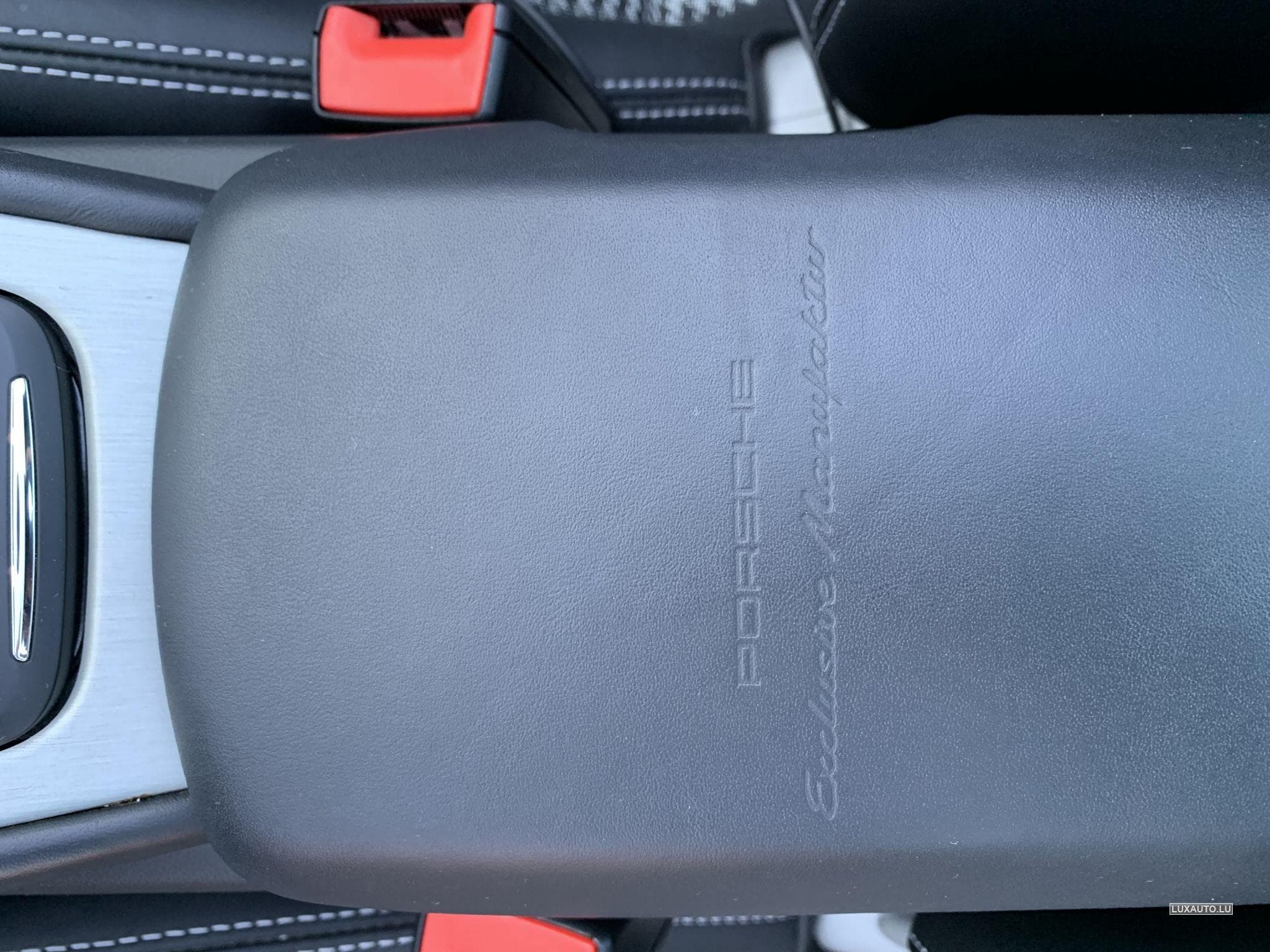 Porsche 911 EXCLUSIF:911 TARGA SÉRIE SPÉCIALE 65 ANS PORSCHE LUXEMBOURG (2015) - Photo 13