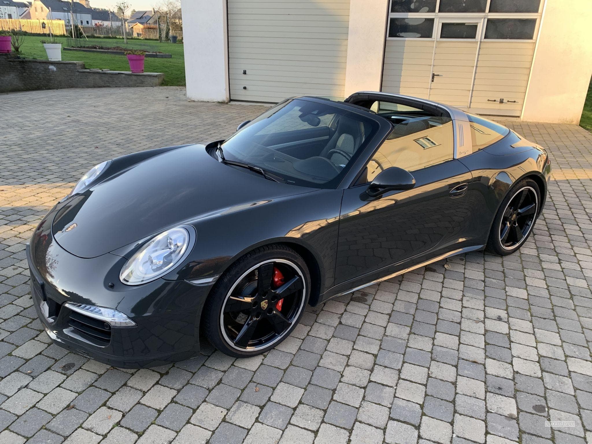 Porsche 911 EXCLUSIF:911 TARGA SÉRIE SPÉCIALE 65 ANS PORSCHE LUXEMBOURG (2015) - Photo 7