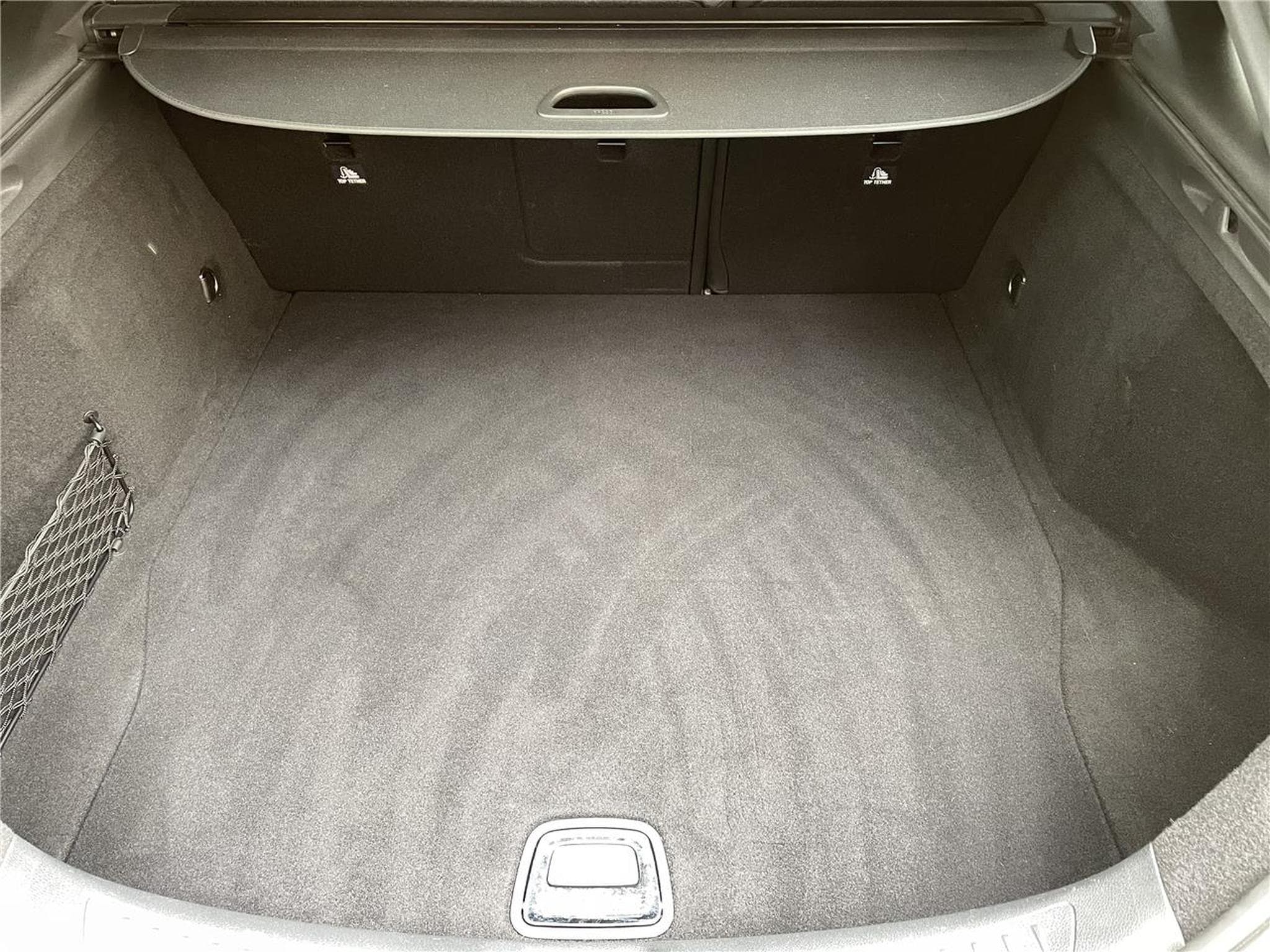 Mercedes CLA 180 180i 122 CV SHOOTING BRAKE AMG GPS CLA (2016) - Photo 14