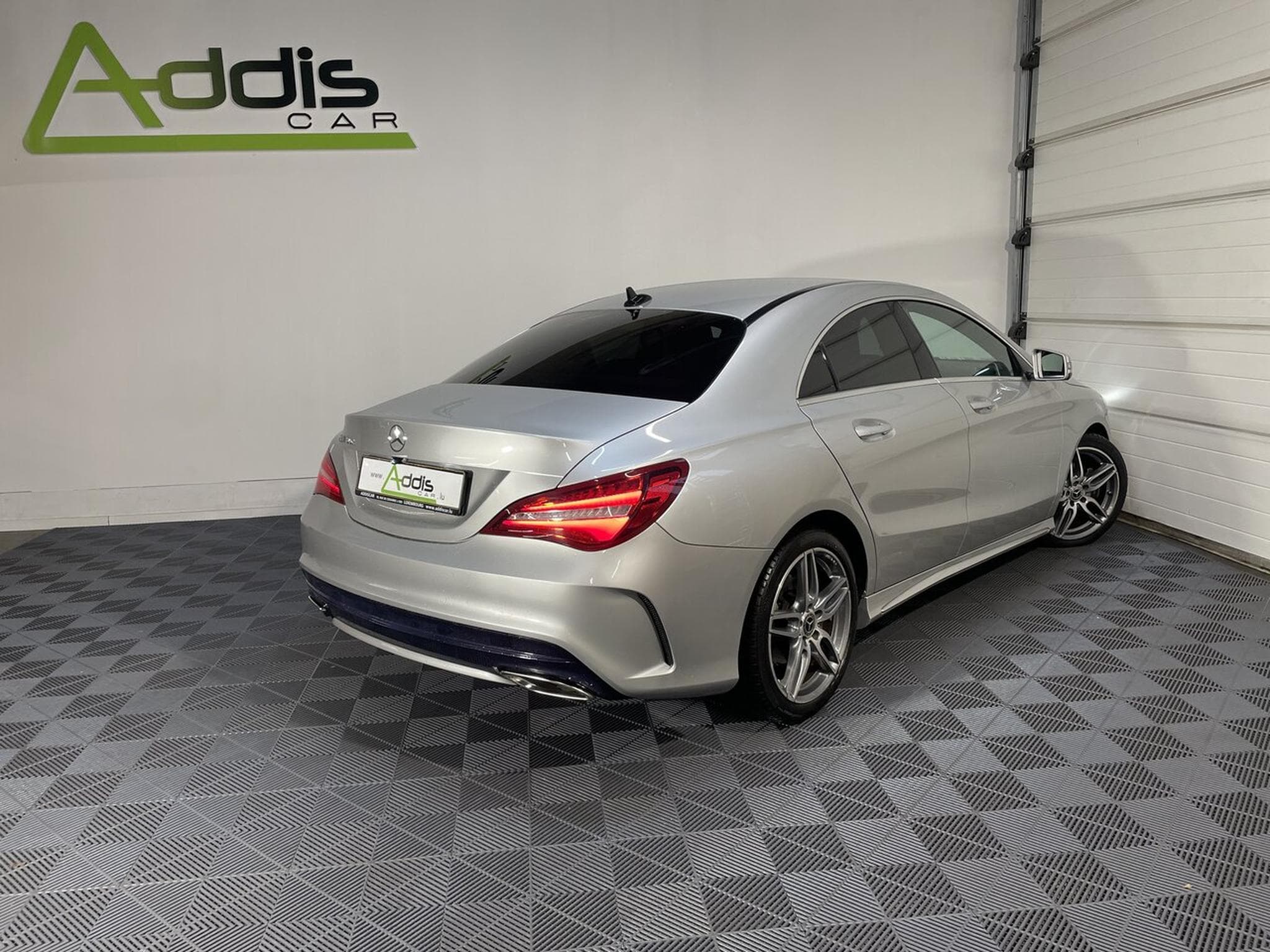 Mercedes CLA 180 180D 110 CV AMG GPS CLA (2018) - Photo 2