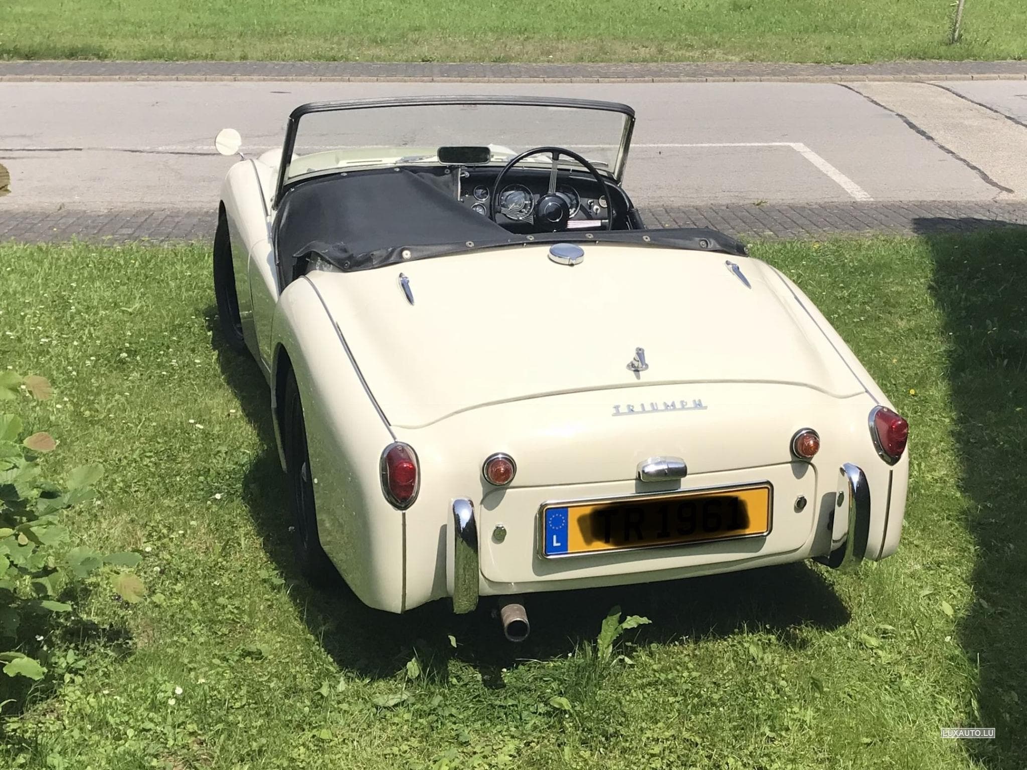 Triumph TR3 2.0 RHD (1970) - Foto 2