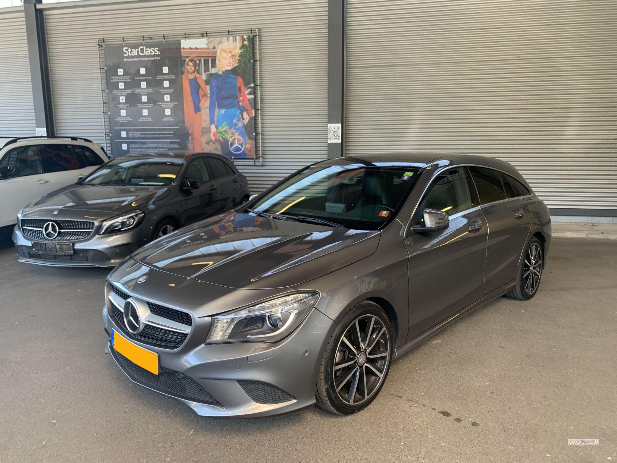 Mercedes CLA 220 Shooting Brake 220 Cdi Urban 7G-DCT (2015) - Foto 12